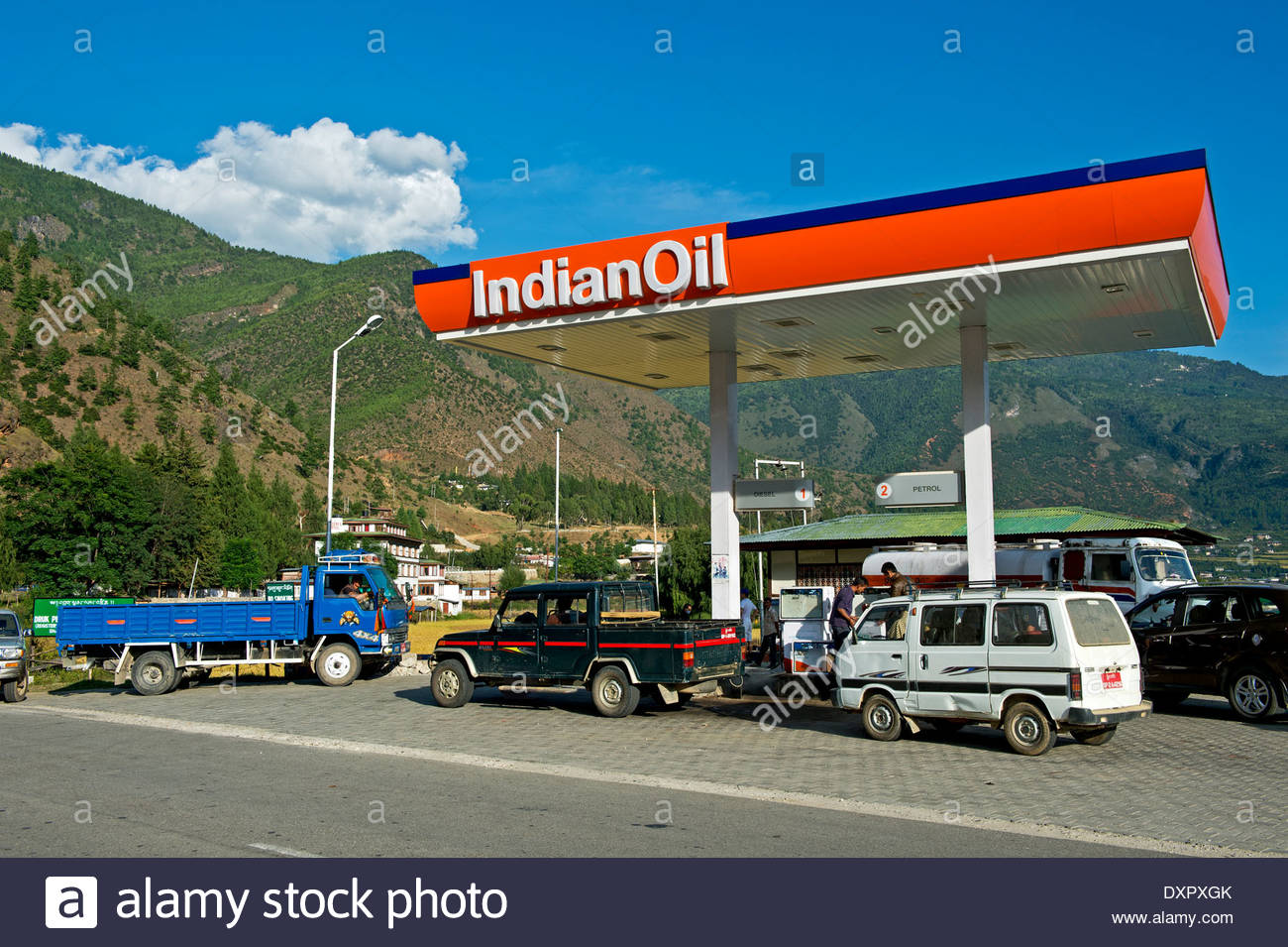 Airport filling station of iocl in rajasthan 2016
